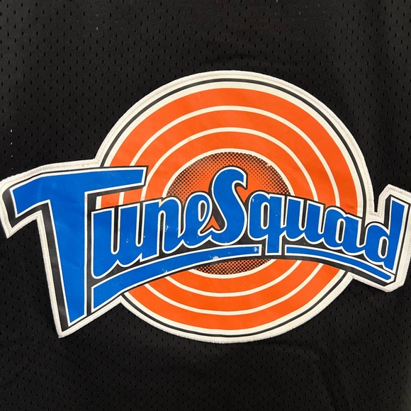 Tune Squad Michael Jordan Basketball Jersey #23 - Picture 4 of 5